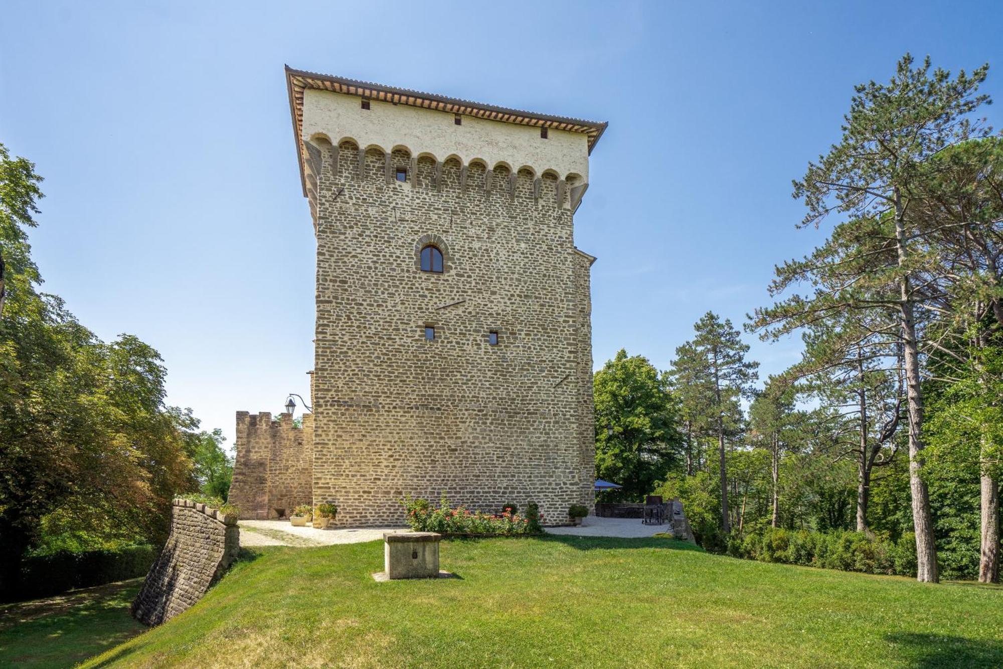 Villa Castello Di Magrano Gubbio Esterno foto